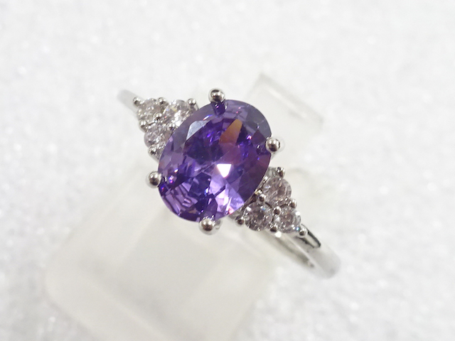 JAPANESE KIMONO / ANTIQUE COLORED STONE RING (SIZE 15)